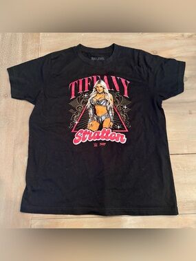 500 Level WWE Tiffany Stratton Super Start Youth T-shirt Black Sz L Preowned
